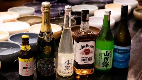 Criatividade faz parte da harmonização de bebidas no Sukiyaki do Bem