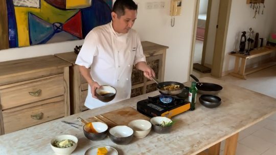 Chefs do Bem compartilham suas versões exclusivas de sukiyaki